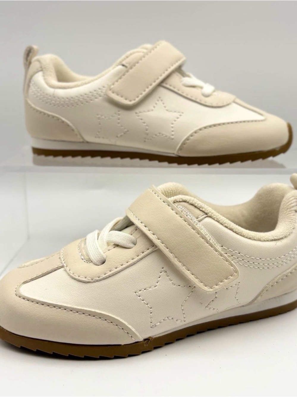 GAP Cream Star Accent Kids Sneakers